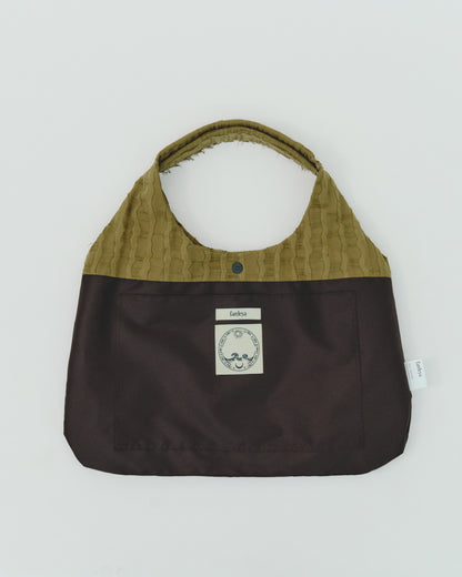 De 001, Shoulder, Hackney Beige Brown.