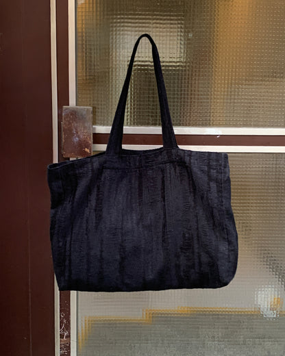 Tote-all, black, cotton–rayon–linen blend, natural texture