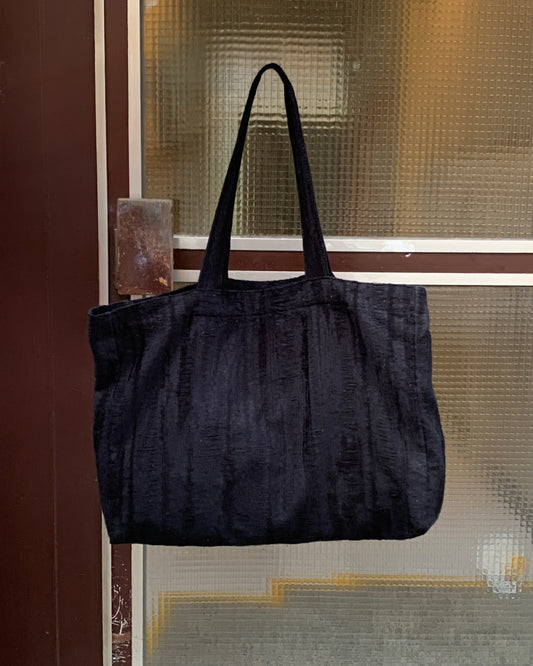 Tote-all, black, cotton–rayon–linen blend, natural texture